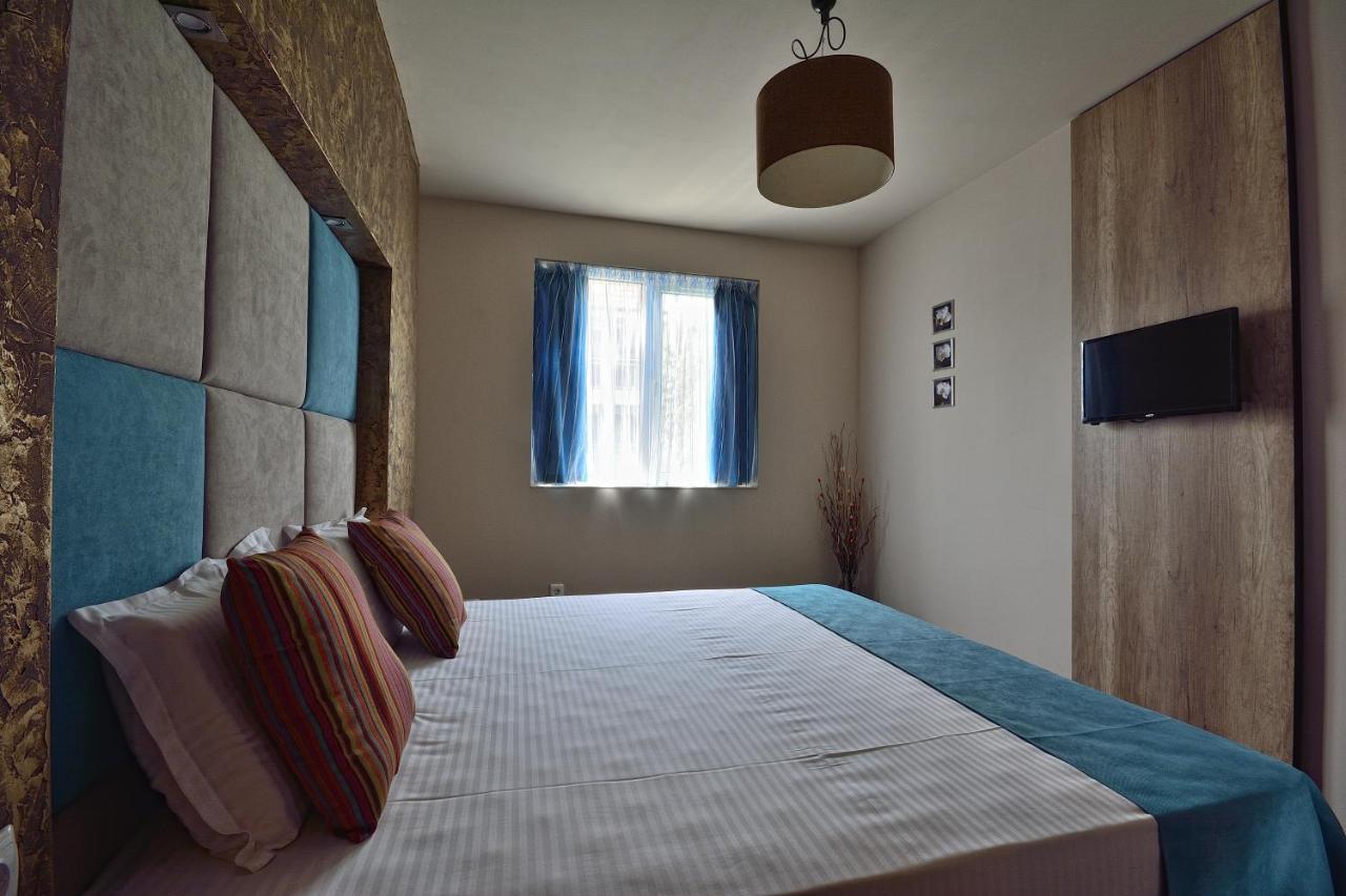 City Art Boutique Apartments Ruse Extérieur photo
